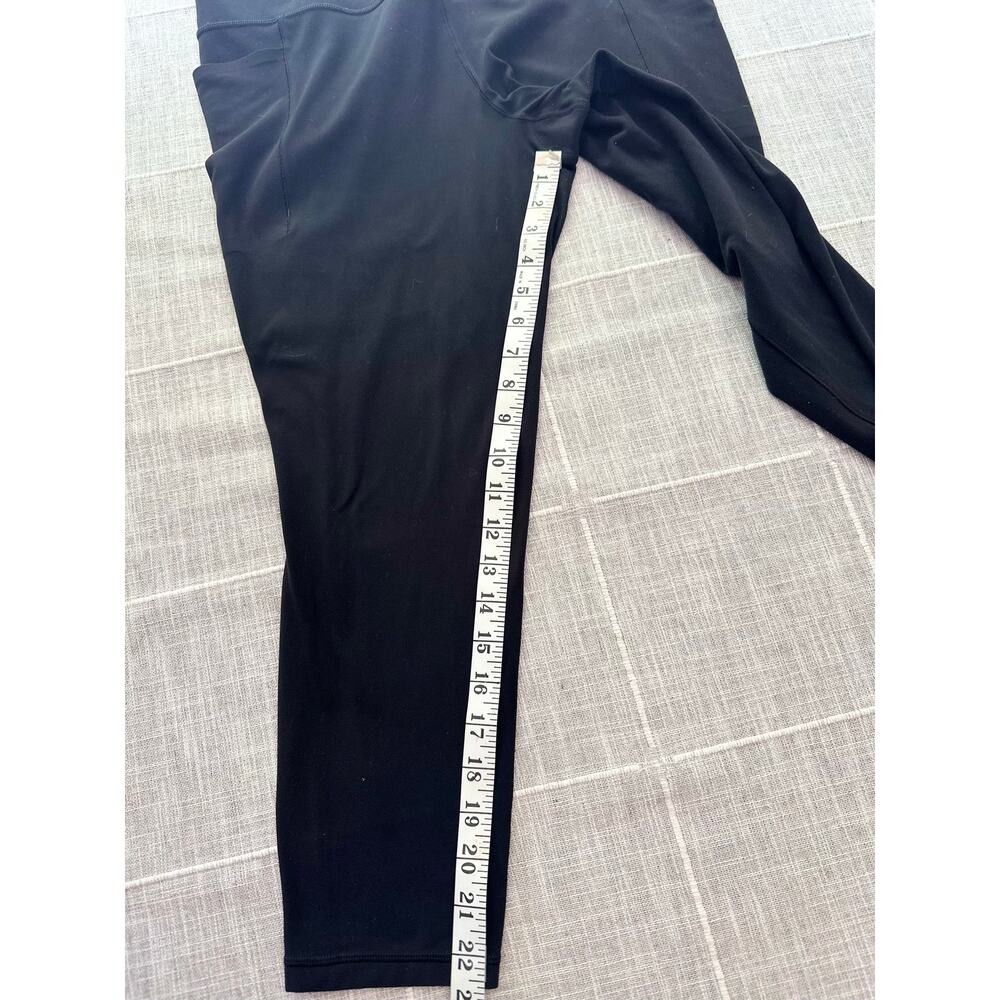Athleta Salutation Stash Pocket 7/8 Tight Leggings Women XL Black Yoga - Picture 3 of 8